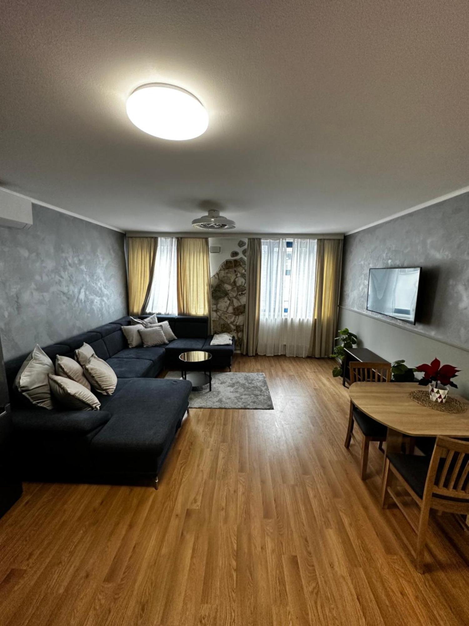 Next To The Presidential Palace Apartment Bratislava Ngoại thất bức ảnh